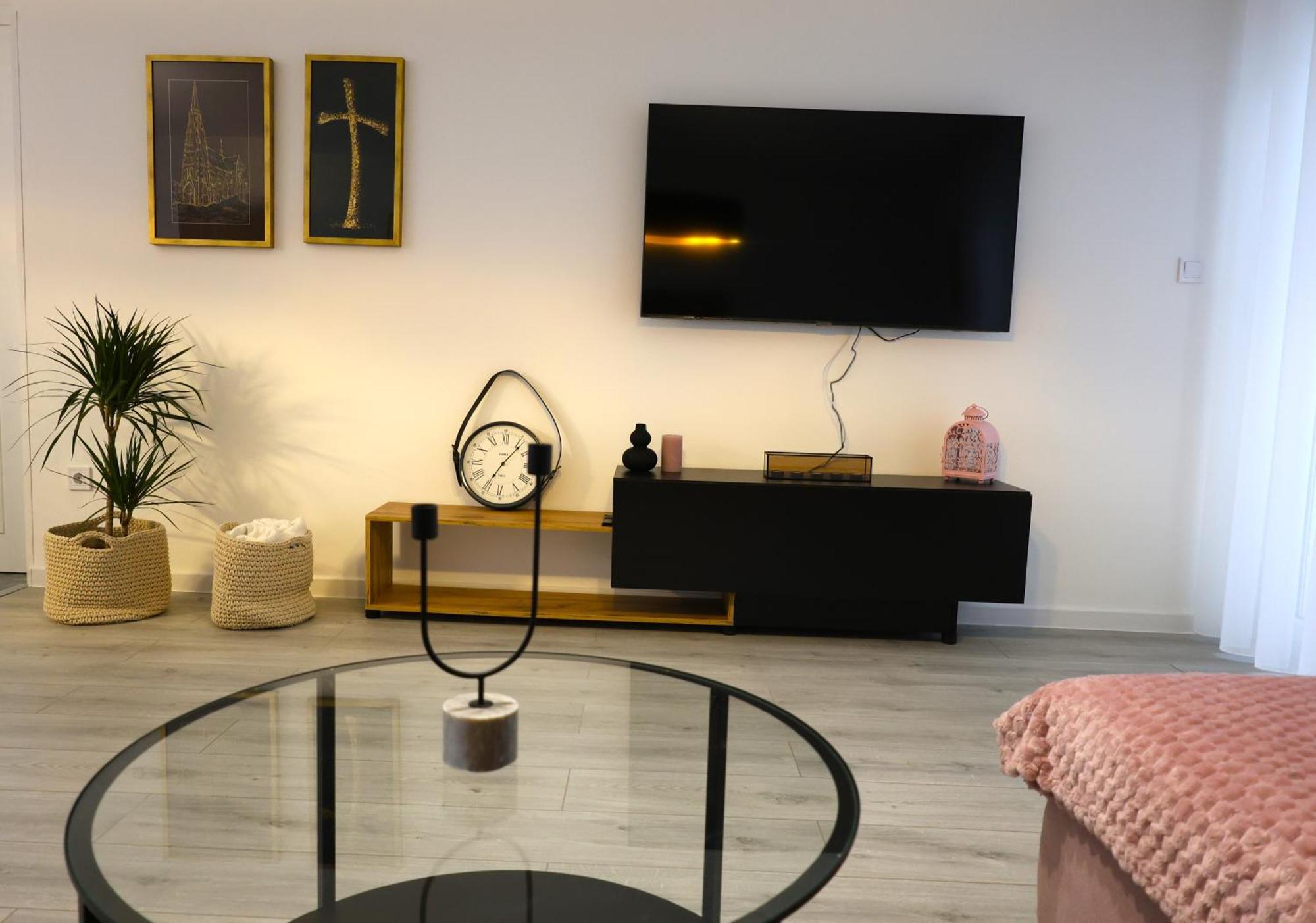 Nastasija Apartment Осиек Екстериор снимка